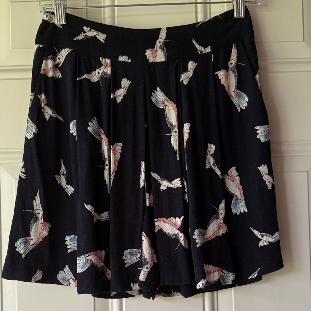 Zara Woman’s Navy Blue Pleated Hummingbird Print Shorts